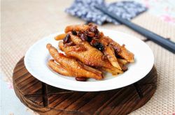 虎皮鸡爪的做法有哪些 三种方法轻松烹饪美味
