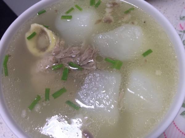 冬天容易感冒的原因及感冒吃什么好