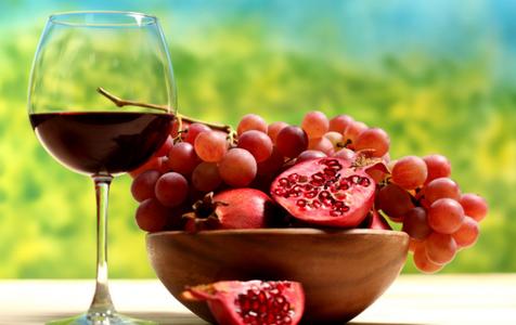 红酒美容养颜助消化 喝红酒的好处