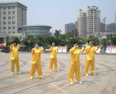 八段锦的好处  对中老年人养生保健的生理作用