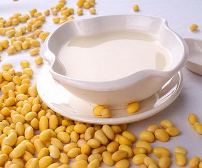 喝豆浆的好处和坏处 部门人不适合喝豆浆