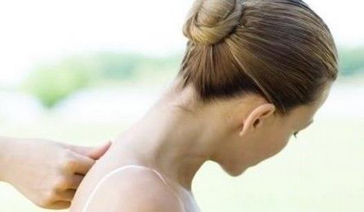 肩周炎怎么办 肩周炎症状和治疗偏方