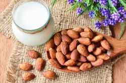 杏仁的营养价值有哪些 细数杏仁的3大副作用