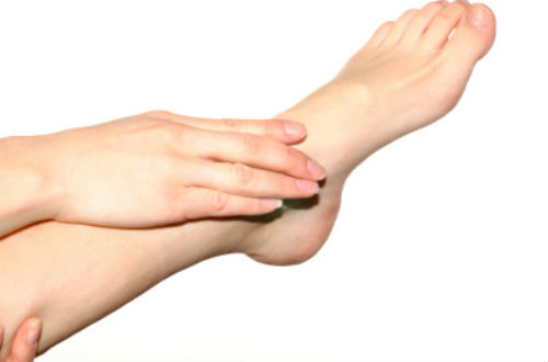 脚肿是什么原因 4个方面是关键