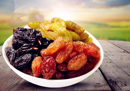 葡萄干功效 吃葡萄干好处和注意事项
