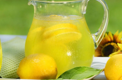 美容养颜必读项目，每天喝柠檬水好吗