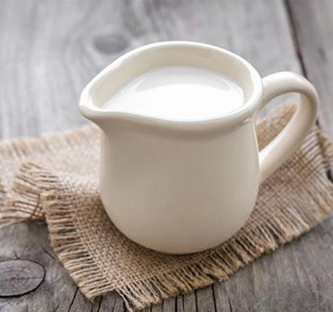 有益睡眠 看看睡觉前喝牛奶好吗