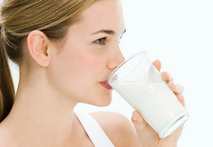 健康之路失眠吃什么 10种食物助你安睡