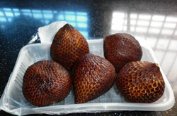 降低血脂血压 蛇皮果的营养价值和功效介绍