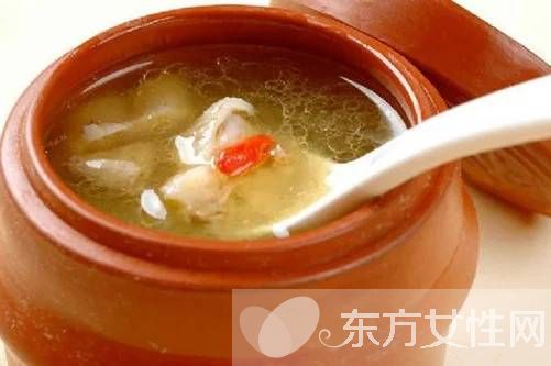 怎样煲鸡汤最有营养 鸡汤的营养价值及功效作用