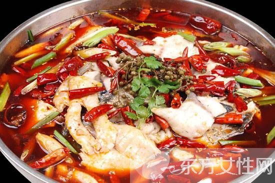 水煮鱼美食制做 水煮鱼的鱼片怎么切