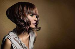 推荐哪种牌子头发防晒免洗喷雾产品好怎么用 有那些好处