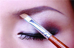 不一样的修眉的方法步骤