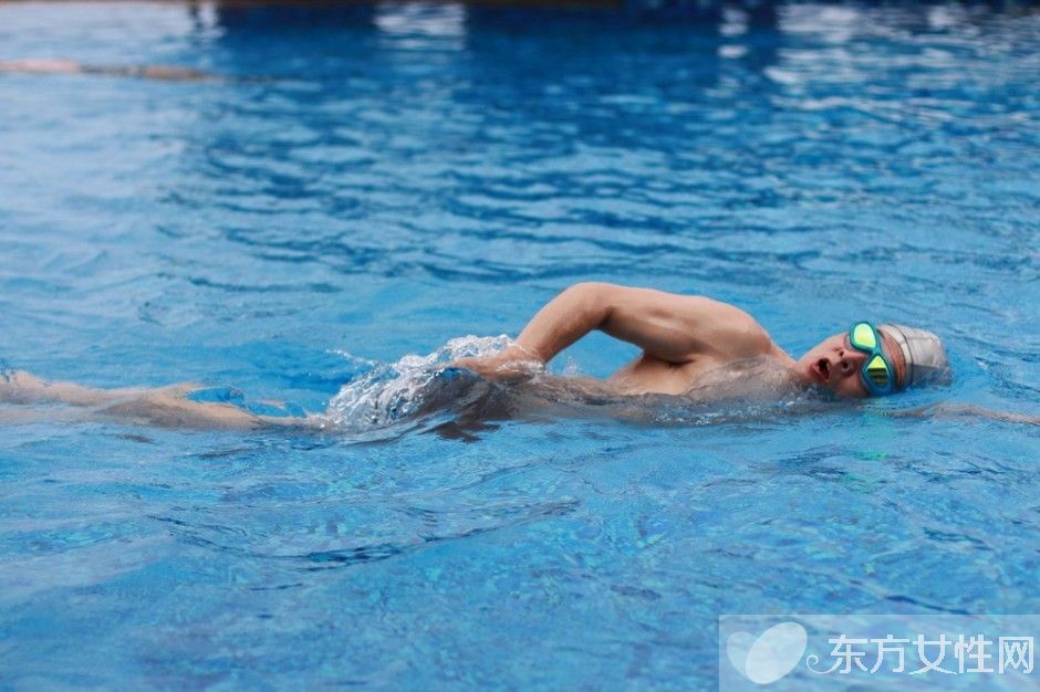 游泳运动的好处有哪些 游泳的几个注意事项须知