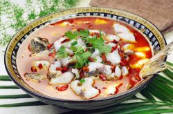 水煮鱼怎么做最好吃 教你做好水煮鱼的技巧方法