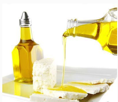 丁香油是什么 具有温中降逆 散寒止痛功效