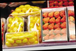 保鲜膜怎么用最好 这几种食物千万别用保鲜膜