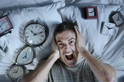 失眠是什么引起的呢？常见的失眠原因有哪些
