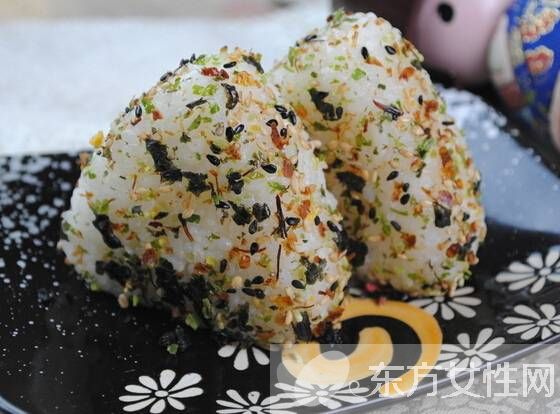 饭团该怎么做 四大饭团做法让你轻松学会