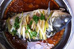 清蒸草鱼的做法 草鱼去土腥三要点