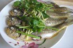 清蒸小黄鱼的做法 教你做味道鲜美的小黄鱼