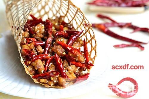 辣子鸡丁怎么做好吃 辣子鸡丁的营养价值