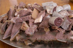 老少皆宜 狗肉的营养价值介绍