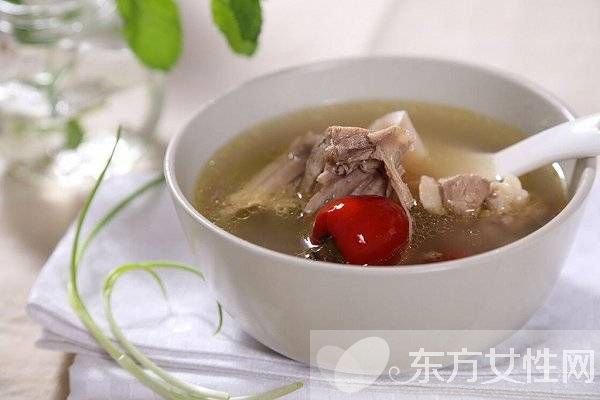 如何制作酸萝卜老鸭汤 9大步骤轻松学会