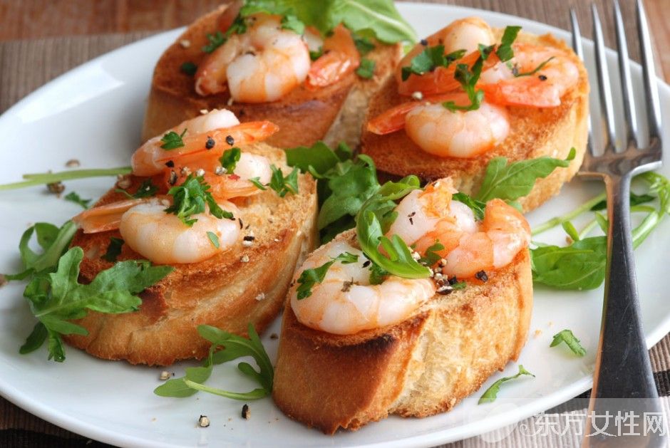 虾头变黑能吃吗 手把手教你挑选鲜虾小技巧