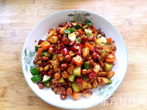 宫保爆鸡丁的做法 宫保鸡丁的由来