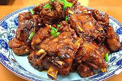 红烧排骨怎么做好吃 排骨竟还有这功效