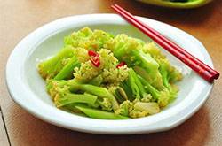 清炒菜花的做法和步骤 花菜的营养价值