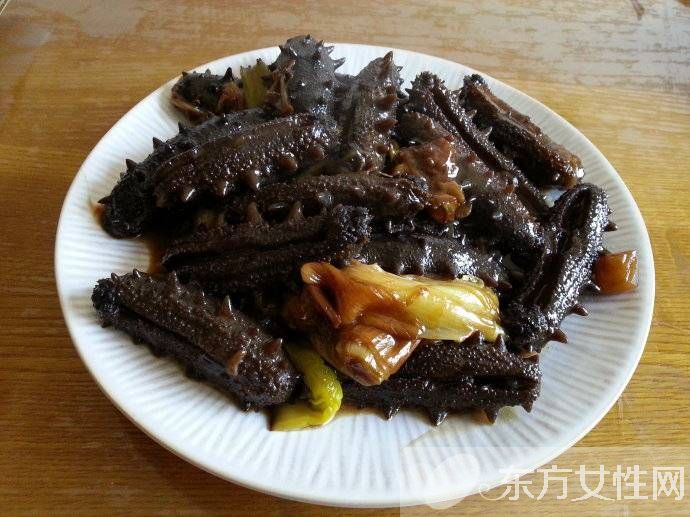 葱烧海参怎么做好吃 海参不仅补肾还有这功效