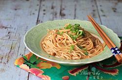 花生酱拌面的家常做法 花生酱拌面的烹饪技巧