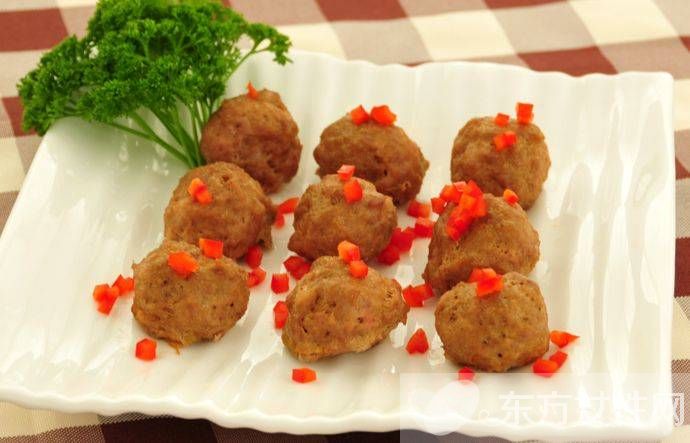 肉丸子怎么做好吃 这么做让美味停不下来