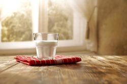 豆浆不能与什么一起吃 豆浆什么时间喝最好