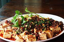 麻辣豆腐的做法大全 麻婆豆腐是哪个菜系的名菜