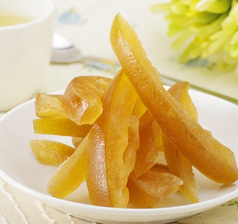 揭柚子皮的功效与作用 如何利用柚子皮