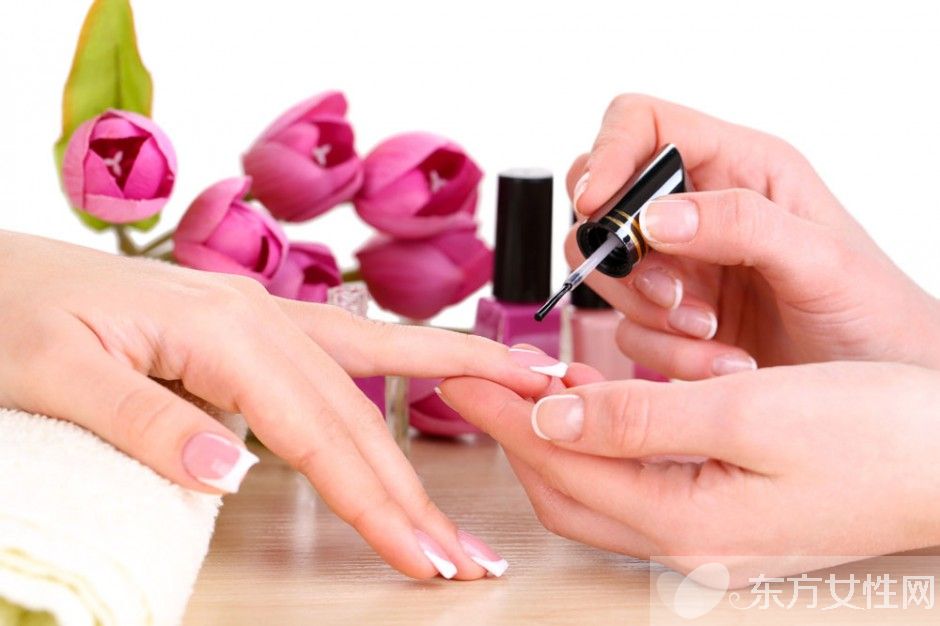 指甲油干了怎么办  如何减少指甲油对人体的危害