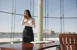 久坐的危害有哪些  OL必读健康对策指南