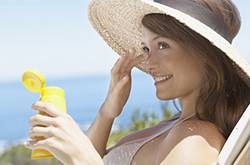 夏季防晒十大方法 夏季正确防晒步骤