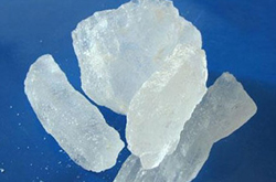 白矾的作用与功效及药用价值