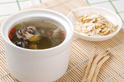 鸽子汤的功效 促进伤口愈合