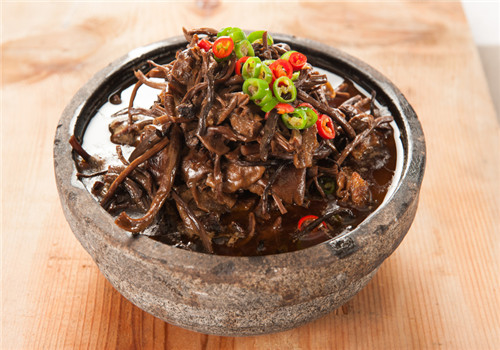 揭茶树菇的营养价值 健脾止泻抗癌防癌