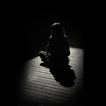 夜盲症是缺什么引起的 夜盲症吃什么好