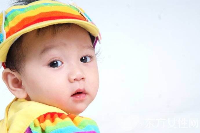 10个月宝宝发育指标 这些方面你家宝宝达标了吗