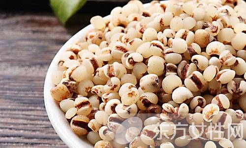 红豆薏米汤的功效与作用 红豆薏米汤的两大制作方法