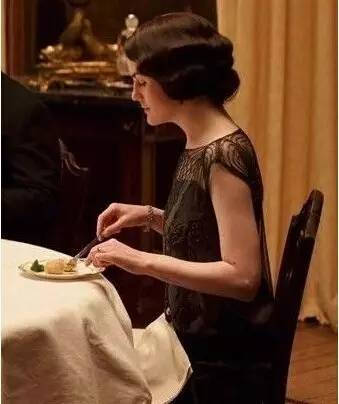 揭密那些不为人知的西餐刀叉礼仪