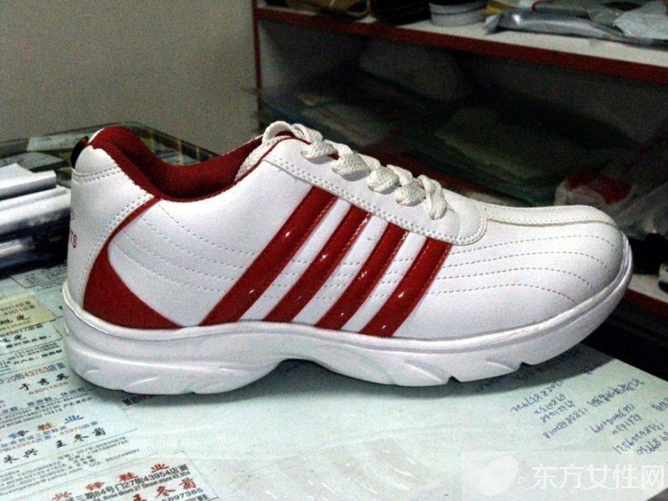 运动鞋怎么洗白 三大招教你如何清洗运动鞋