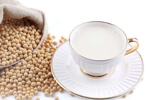 豆浆不能与什么一起吃 豆浆什么时候喝最好